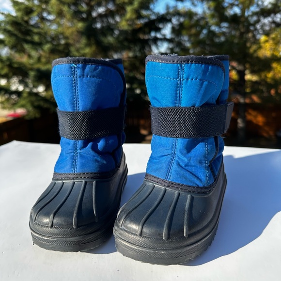 Children’s place. Toddler 8 winter boots - Picture 6 of 6